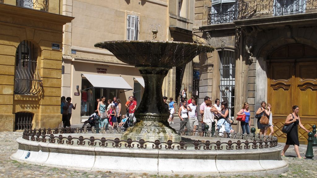 Place d'Albertas, Aix-en-Provence