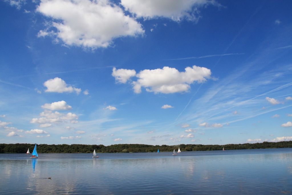 The Amsterdam forest, just outside of Amstelveen. This big sky is typical of this flat country...