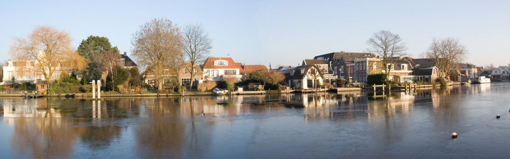 Oudekerk a/d Amstel, along the Amstel river