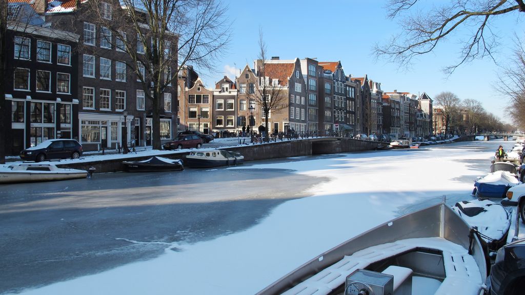 Prinsengracht, Amsterdam, on a beautiful winter day