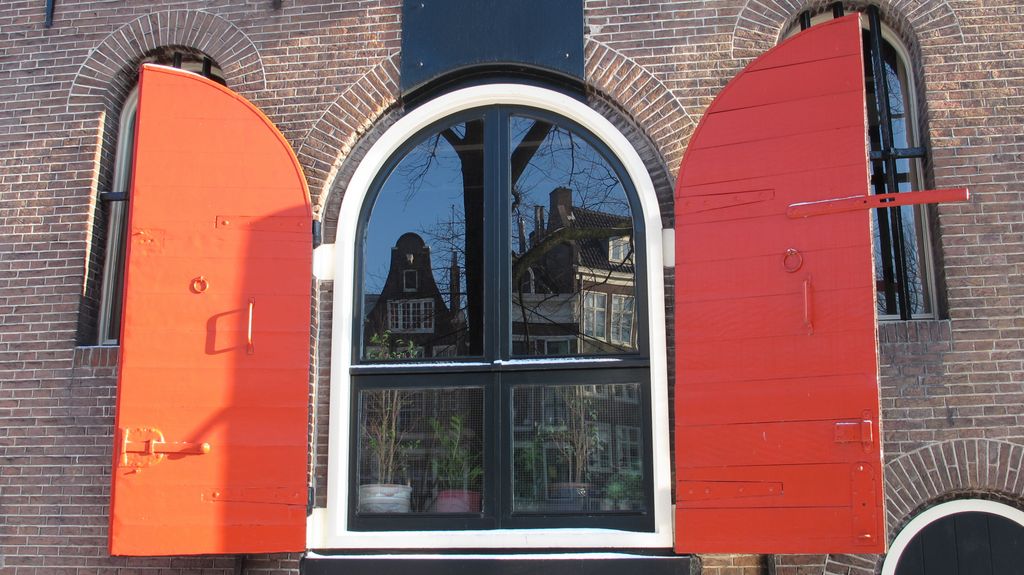 Prinsengracht, Amsterdam, on a beautiful winter day