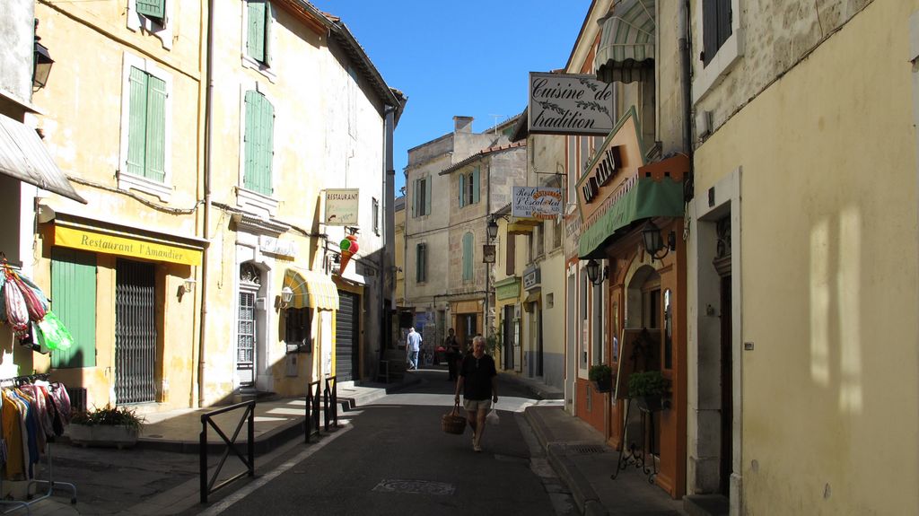 Arles