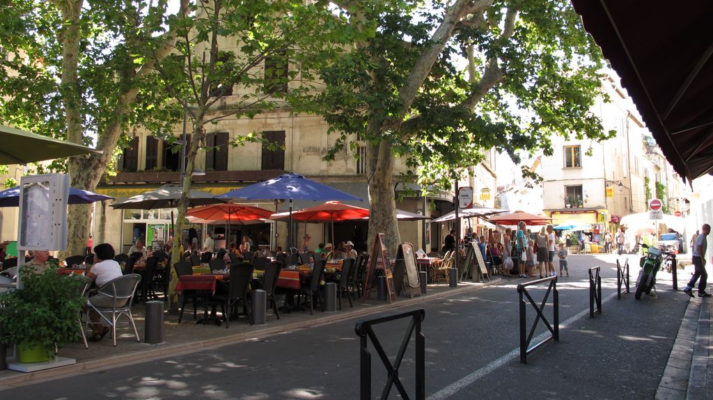 Arles
