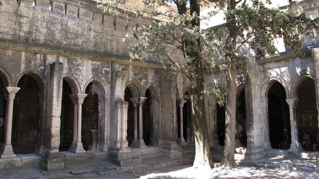 St. Trophime Monastery, Arles