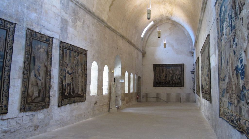 St. Trophime Monastery, Arles