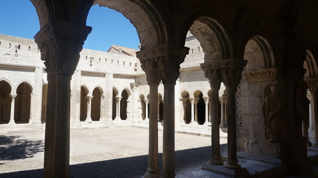 St. Trophime Monastery, Arles