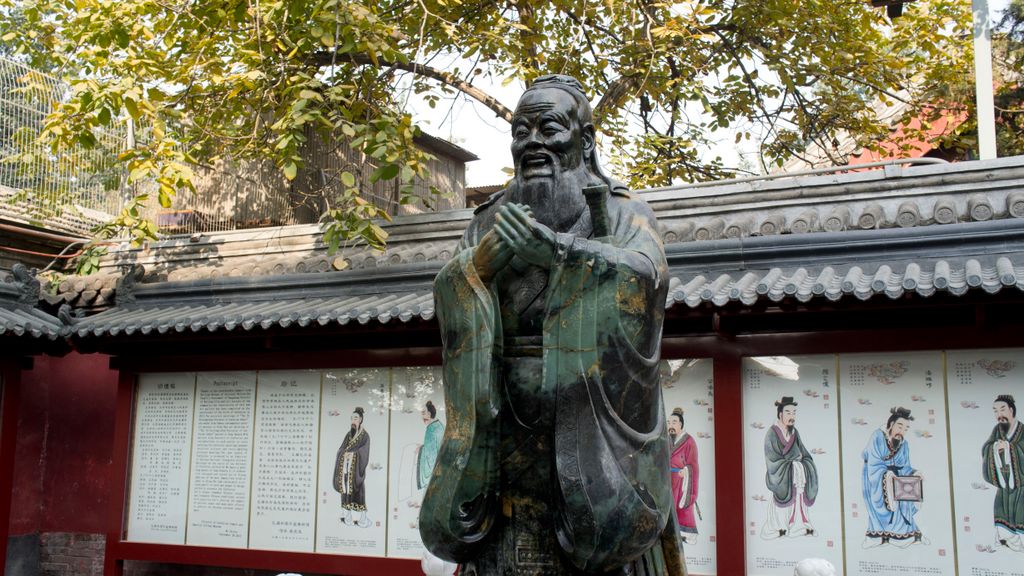 Confucius Temple, Beijing; one of the lesser known places to many, which makes it a peaceful and beautiful place in the big city...