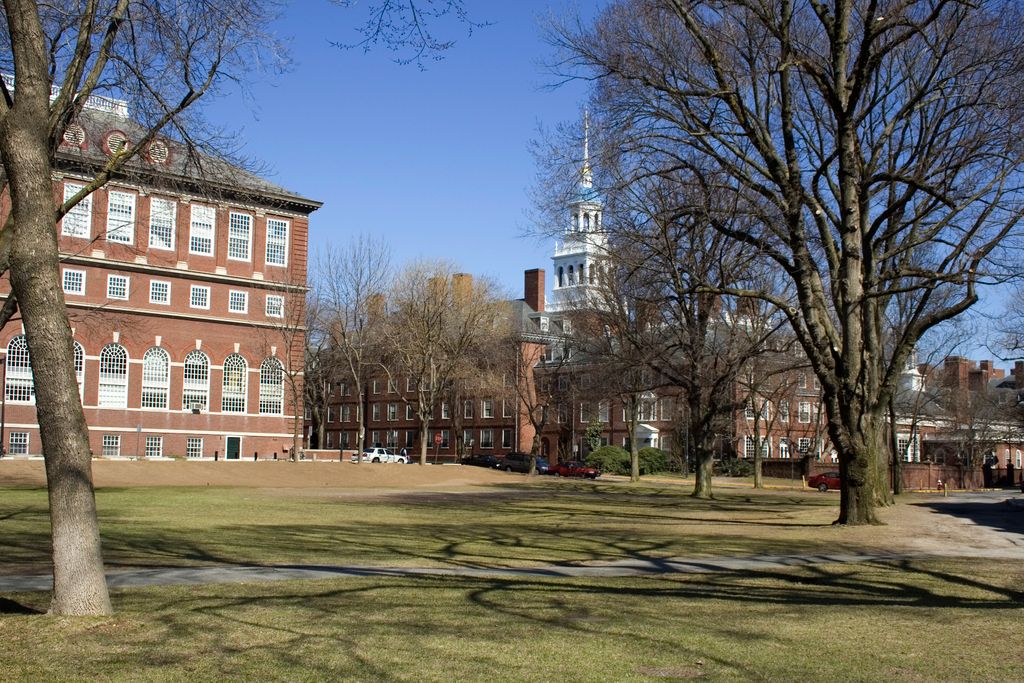 Area of Cambridge between Harvard and the Charles River