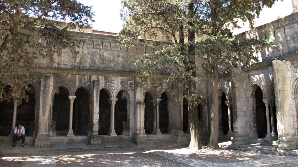 St. Trophime Monastery, Arles