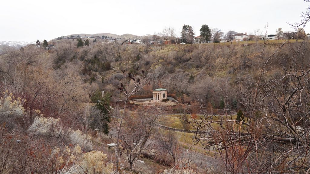 Views around the State Capitol, Salt Lake City, USA