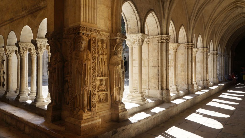 St. Trophime Monastery, Arles