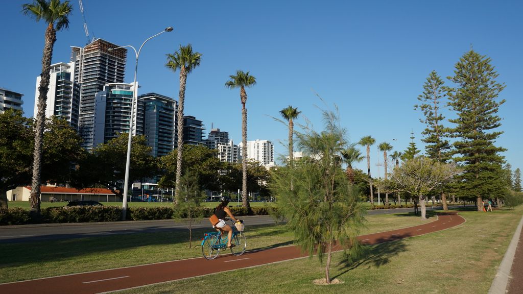 Langley Park, Perth