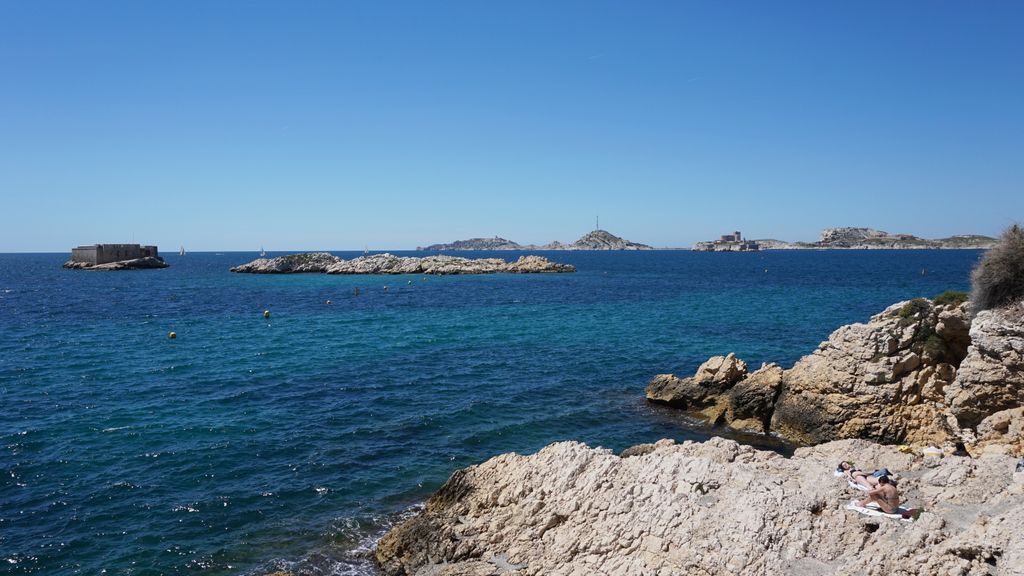 Seaside around the Anse the Malmousque, Marseille