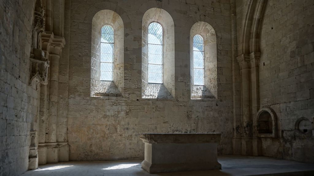 Silvacane Abbey, in La Roque-d'Anthéron, one of the three medieval Cistercian abbeys of Provence (alongside Sénanque and le Thoronet), also referred to as the “three sisters of Provence” (“les trois sœurs provençales“).