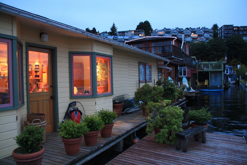 cimg_2534.jpg - Houseboats in Seattle