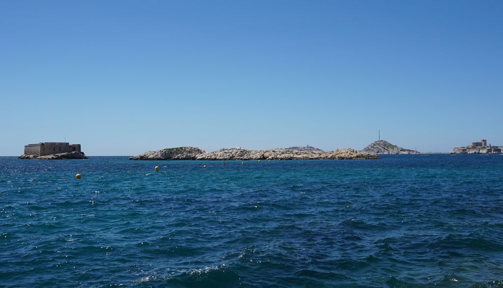 Seaside around the Anse the Malmousque, Marseille