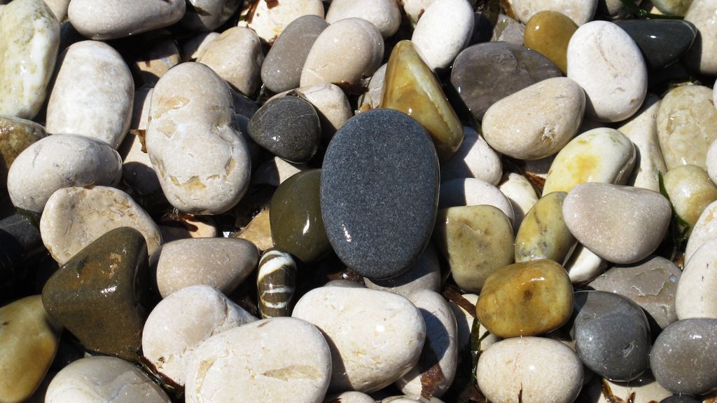 Gravel on the seaside in Marseille...