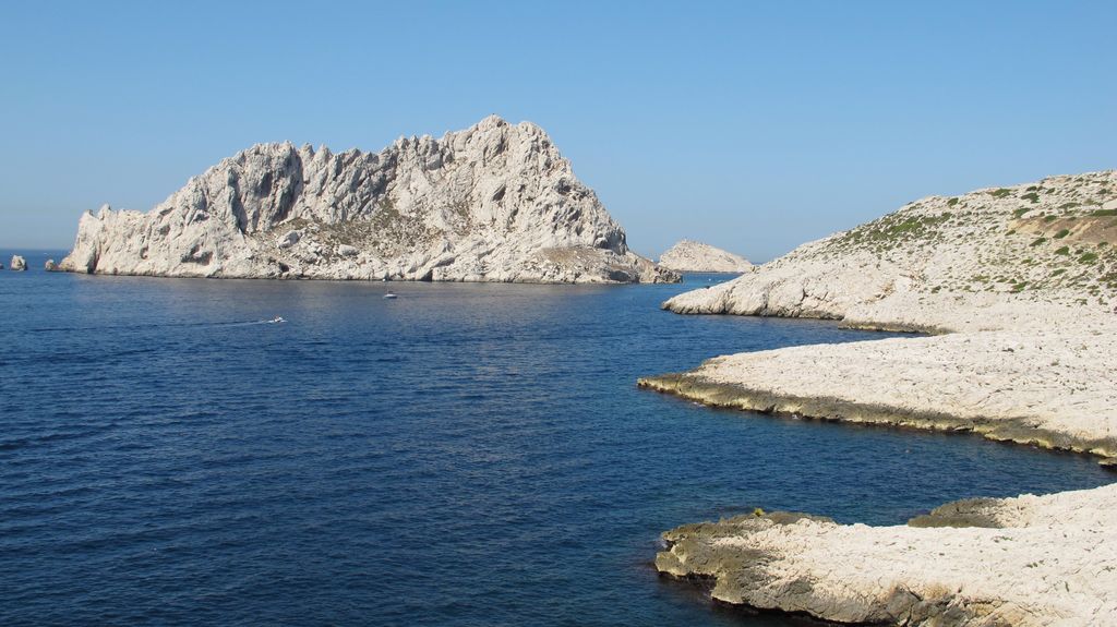 On the seaside right by Marseille (near les Goudes)