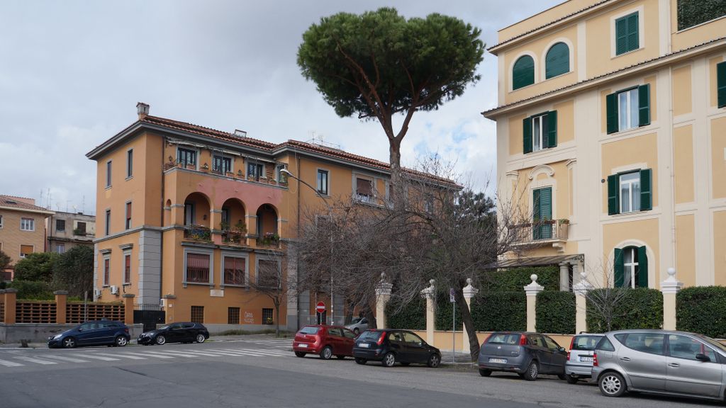 Residential Area in Rome, between the Forum and the river