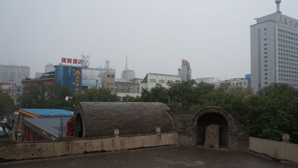 Views of Taiyuan's modern center