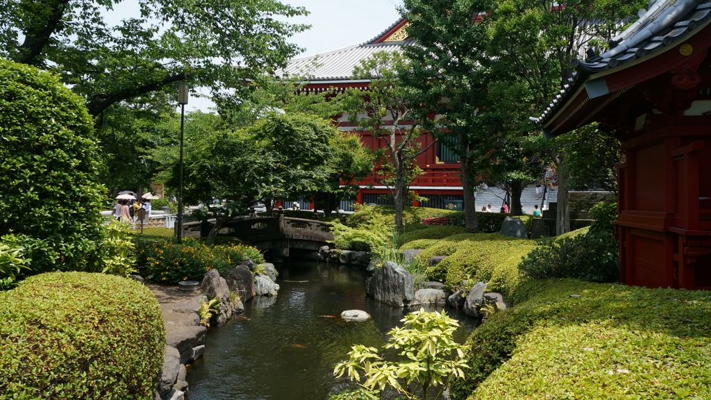 Sensō-ji temple area, Asakusa, Tokyo, Japan