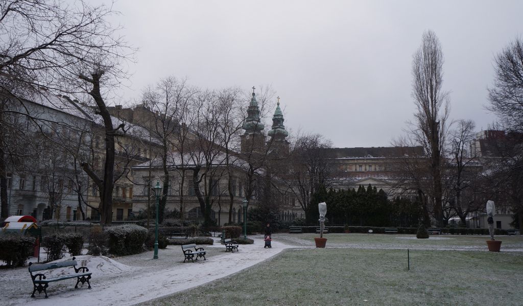 Károly Park in December, Budapest