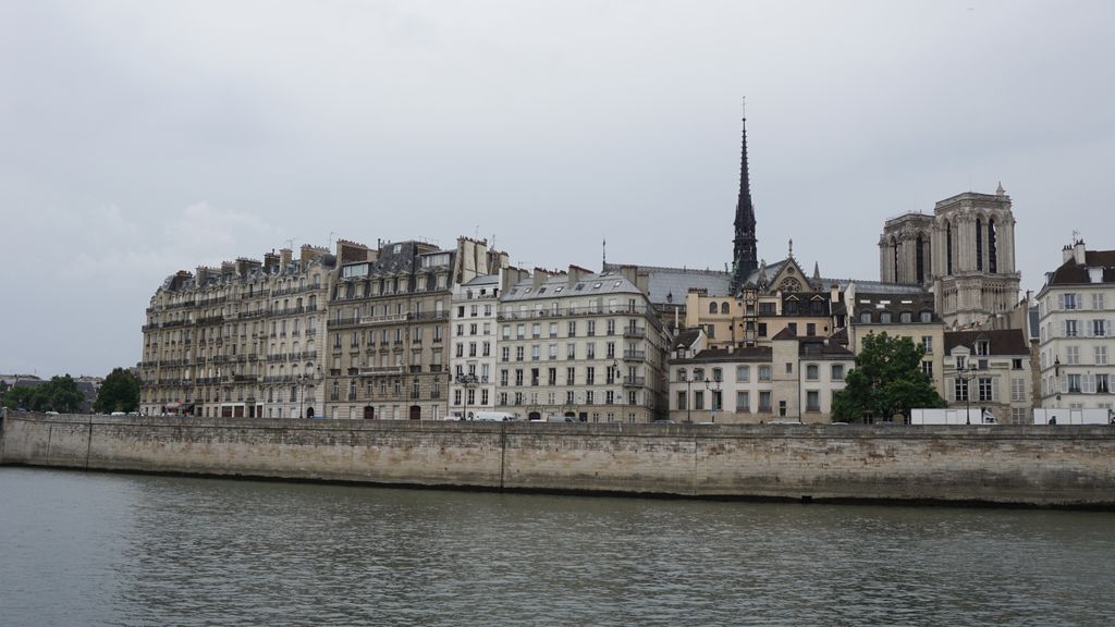 Île de la cité, with the Notre Dame, Paris