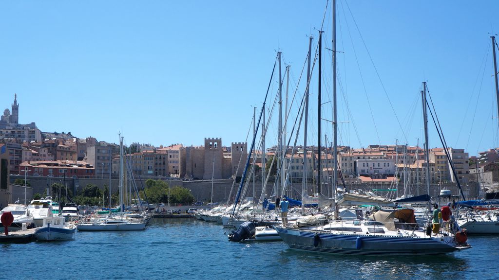 The old harbour of Marseille, with the St. Victor church (and former monastery)