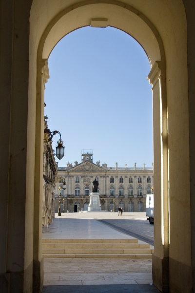 img_0258.jpg - Place Stanislas, Nancy, as seen from the Place de la Carrière